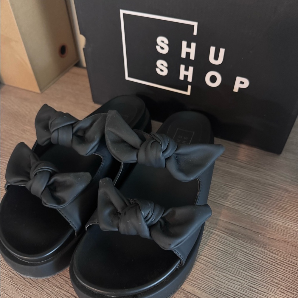 ShuShop Elegant Black Bow Slide Sandals